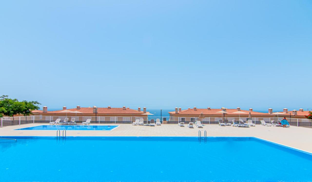 Black Beach Luxury Vacation House Пуерто де Сантяго Екстериор снимка